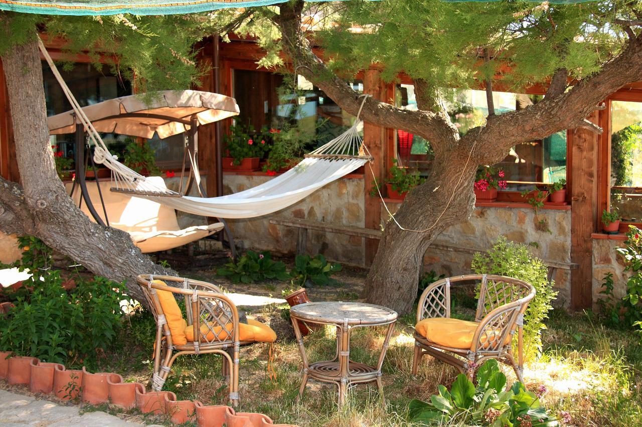 Turismo Rurale Leanza Hostal Cesarò Exterior foto