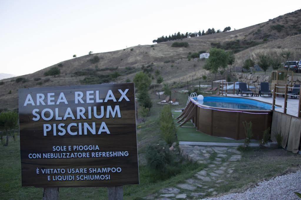 Turismo Rurale Leanza Hostal Cesarò Exterior foto